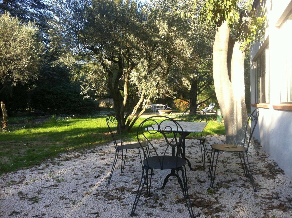 Du Cote De Chez Soi Hotel La Ciotat Room photo